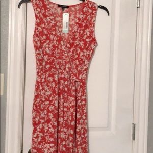 Floral wrap around, sleeveless dress size M